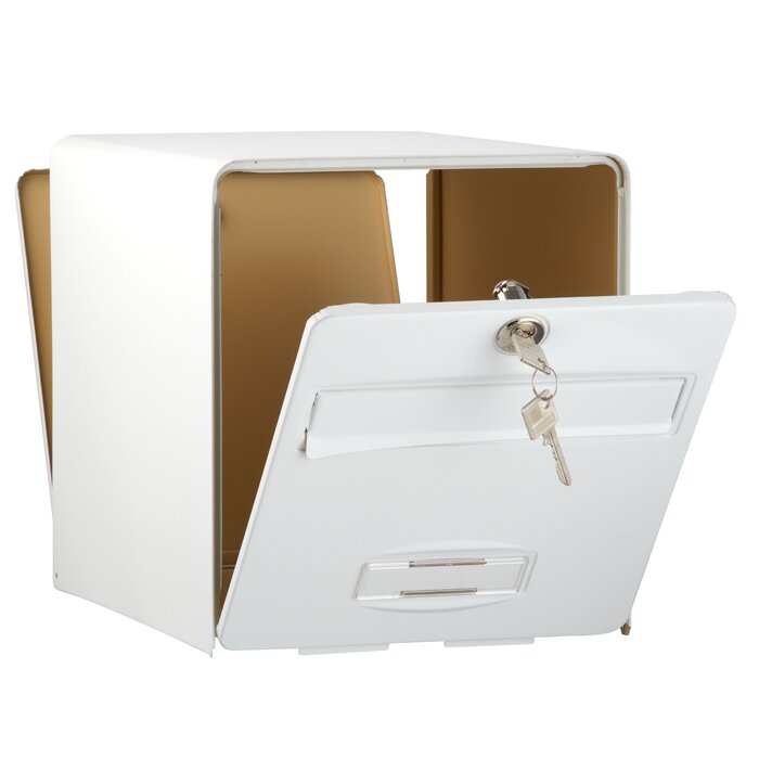 Boîte aux lettres à encastrer double face BALthazar BURG-WÄCHTER blanche avec porte ouverte à 120°, serrure à clé et porte-étiquette.