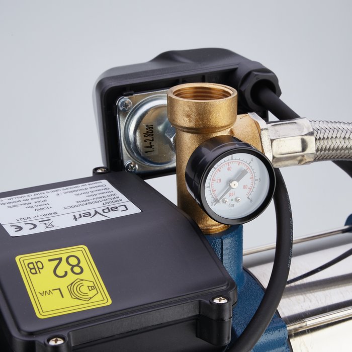 Manomètre de pression et raccord hydraulique du groupe de surpression multicellulaire P36 Capvert