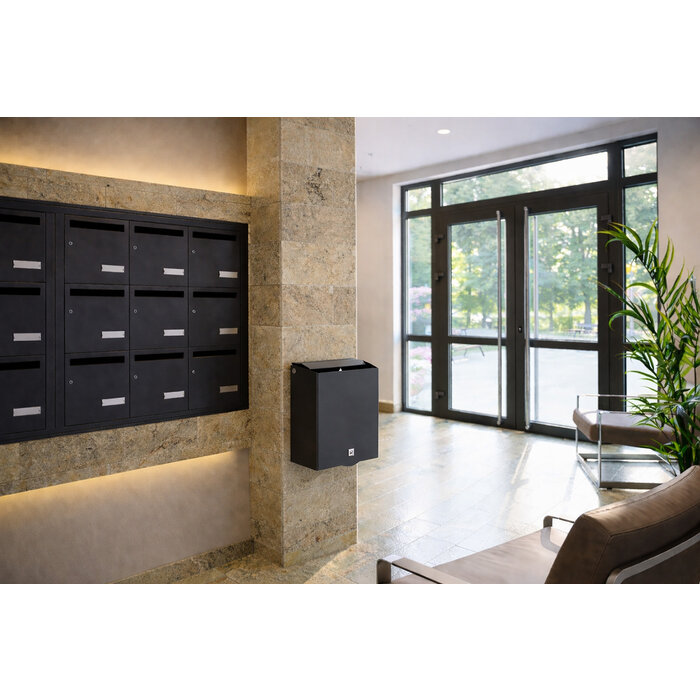 Mise en situation de la corbeille murale anti-feu 23L Leabox